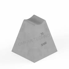 FOOTING HEAVY DUTY 75MM COVER BLOCK (FH-75)